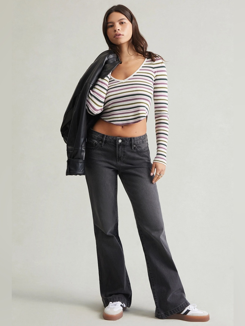 New! PacSun Jade Low Rise Bootcut Jeans Womens Size 32